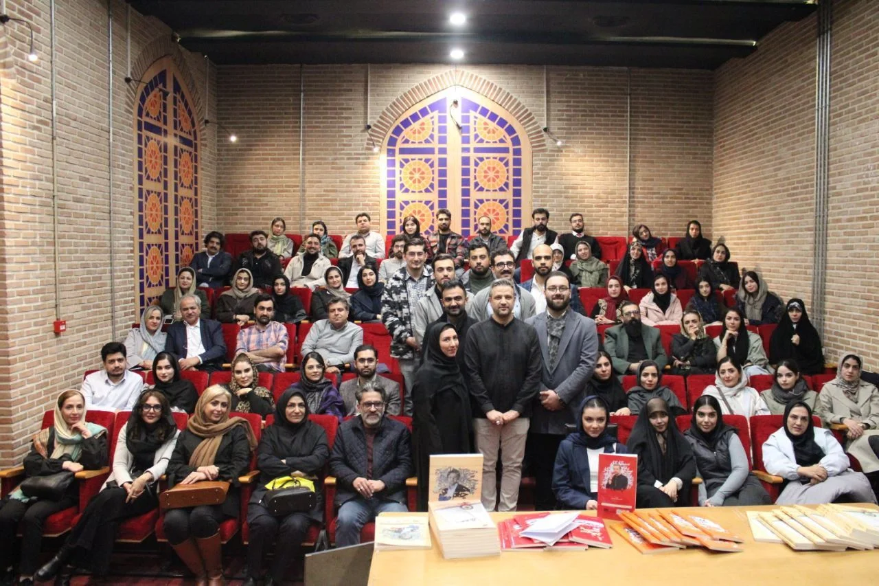 «شب‌های پروانه‌ای» در باغ موزه قصر